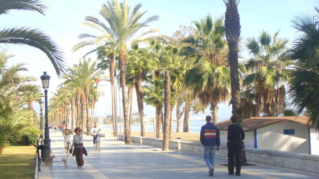 Hostal La Colonia Marbella Eksteriør billede
