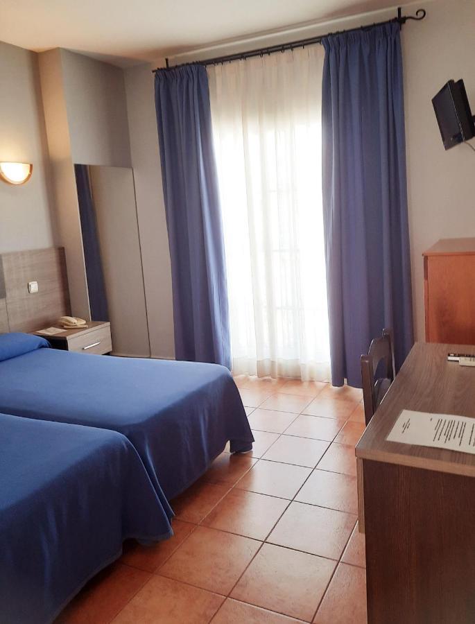 Hostal La Colonia Marbella Eksteriør billede